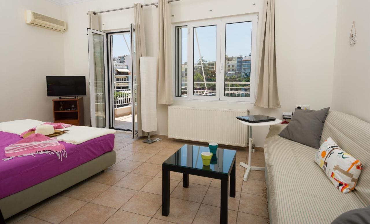 Straight To The Lake View Apartments Agios Nikolaos  Exterior photo