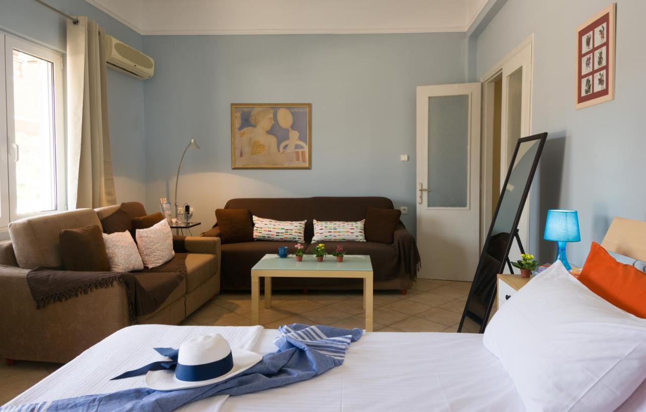 Straight To The Lake View Apartments Agios Nikolaos  Exterior photo