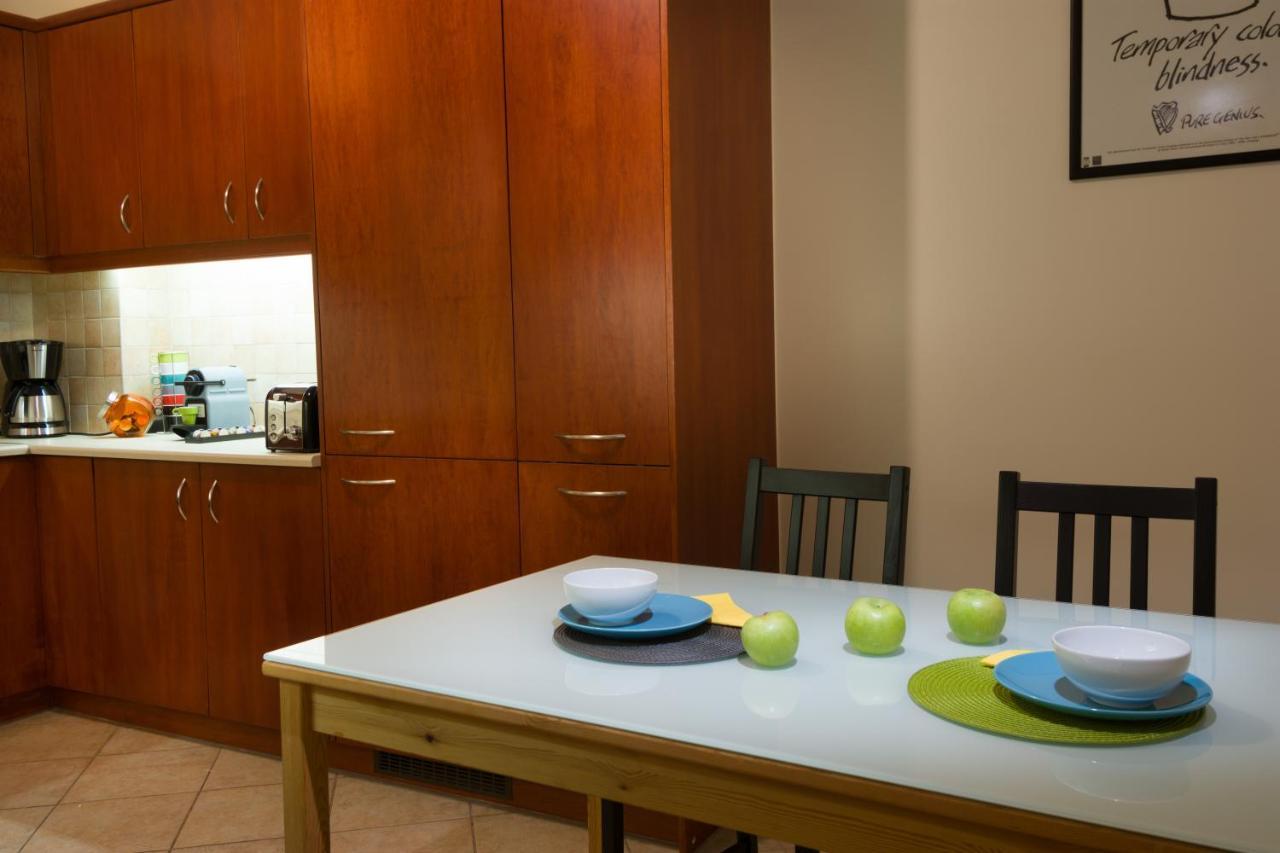 Straight To The Lake View Apartments Agios Nikolaos  Exterior photo